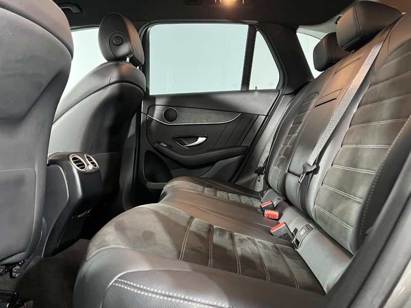 2021 (21) MERCEDES-BENZ GLC 220d 4Matic AMG Line 5dr 9G-Tronic 5068491