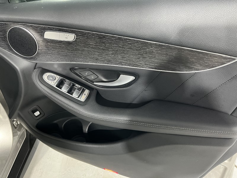 2021 (21) MERCEDES-BENZ GLC 220d 4Matic AMG Line 5dr 9G-Tronic 5068477