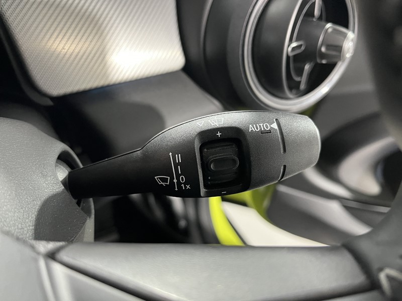 2022 (72) MINI CONVERTIBLE 1.5 Cooper Exclusive 2dr Auto 5053205