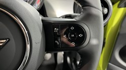 2022 (72) MINI CONVERTIBLE 1.5 Cooper Exclusive 2dr Auto 5053204
