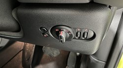 2022 (72) MINI CONVERTIBLE 1.5 Cooper Exclusive 2dr Auto 5053201