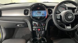 2022 (72) MINI CONVERTIBLE 1.5 Cooper Exclusive 2dr Auto 5053186