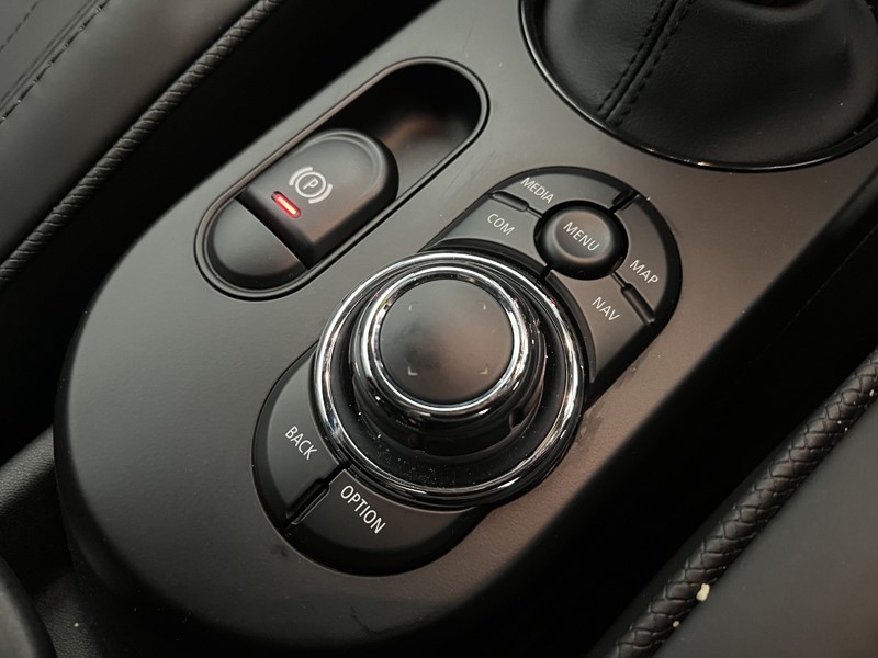 2025 (25) MINI CONVERTIBLE 2.0 John Cooper Works Premium Plus 2dr Auto 5072469