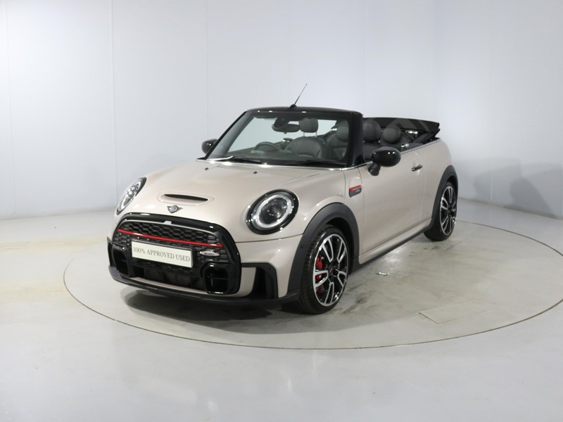 2025 (25) MINI CONVERTIBLE 2.0 John Cooper Works Premium Plus 2dr Auto 5072482