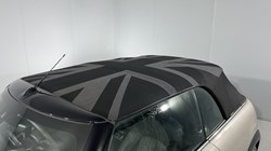 2025 (25) MINI CONVERTIBLE 2.0 John Cooper Works Premium Plus 2dr Auto 5072473