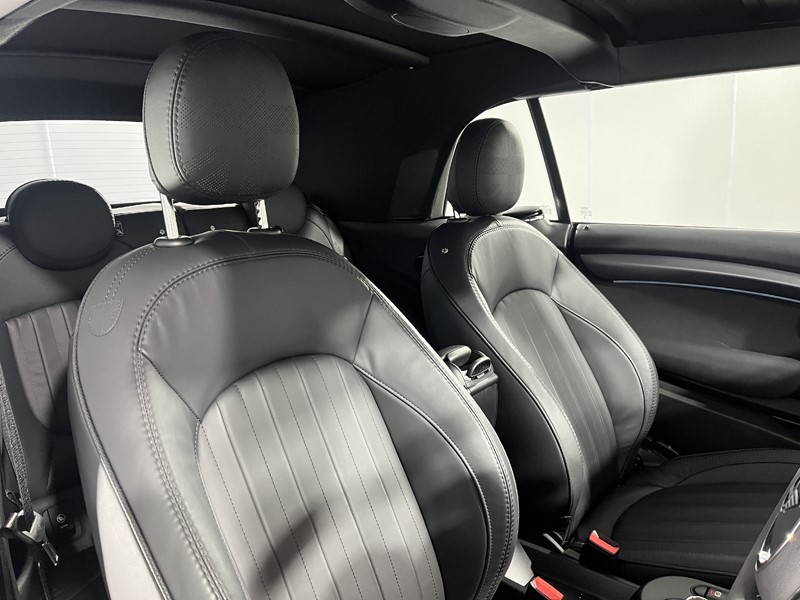 2025 (25) MINI CONVERTIBLE 2.0 John Cooper Works Premium Plus 2dr Auto 5072445