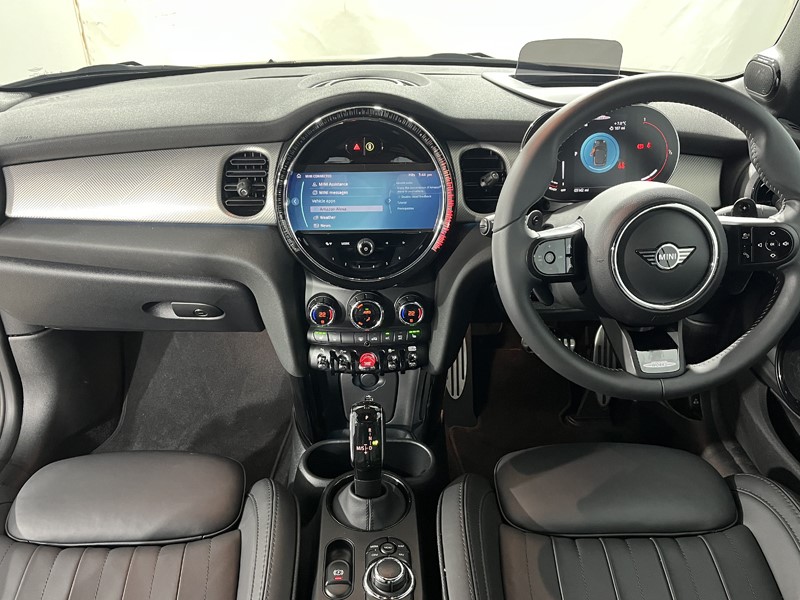 2025 (25) MINI CONVERTIBLE 2.0 John Cooper Works Premium Plus 2dr Auto 5072438