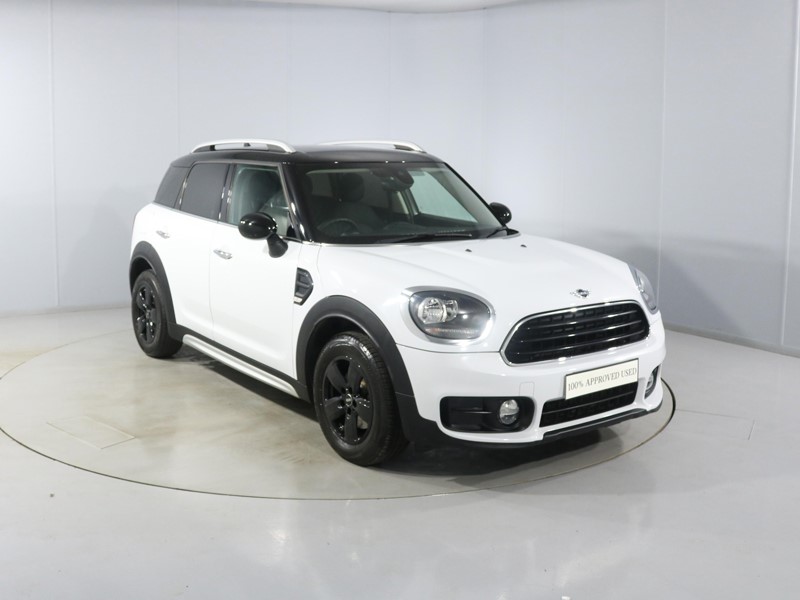 2018 (18) MINI COUNTRYMAN 1.5 Cooper 5dr Auto