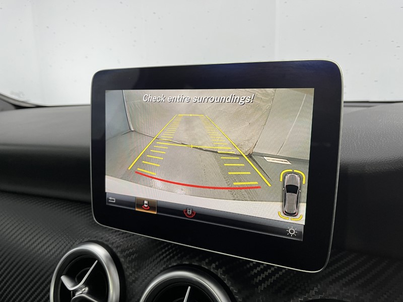 2017 (17) MERCEDES-BENZ A CLASS A200 AMG Line Premium Plus 5dr 5064308