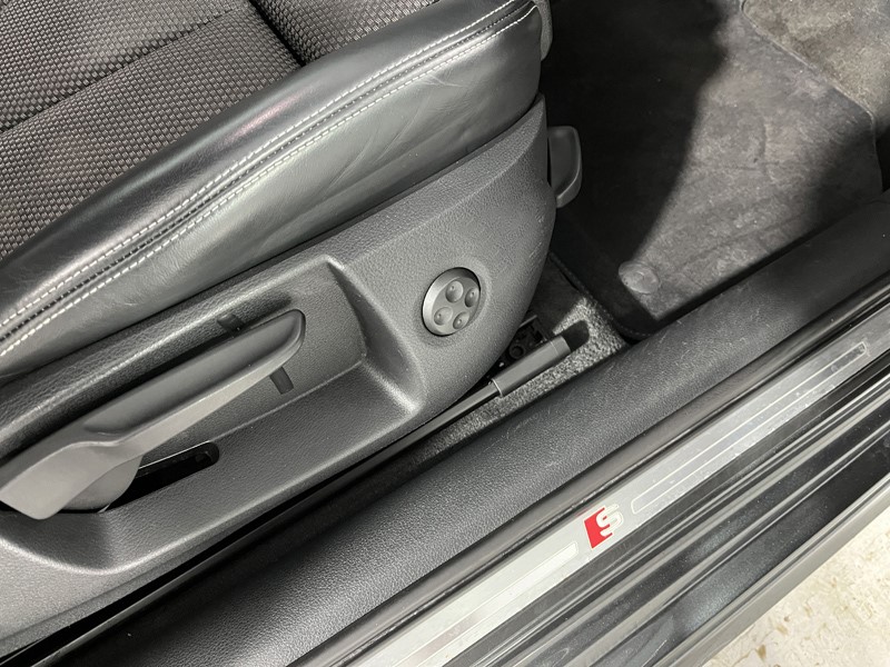 2017 (17) AUDI A3 2.0 TDI 184 Quattro Black Edition 3dr S Tronic 5056968