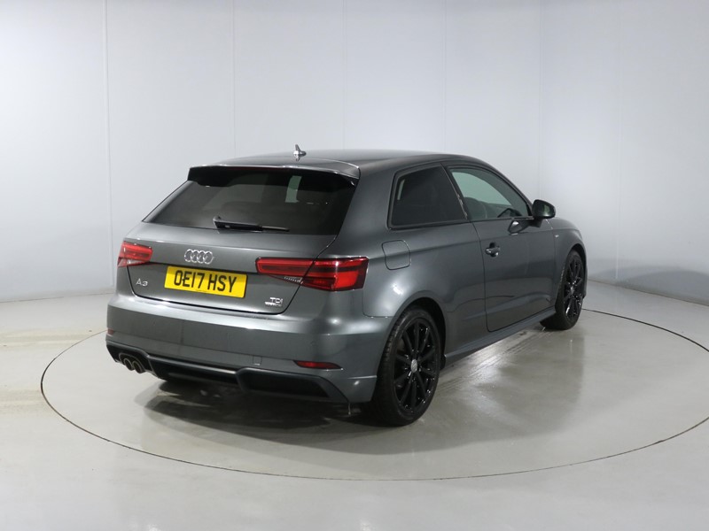 2017 (17) AUDI A3 2.0 TDI 184 Quattro Black Edition 3dr S Tronic 5056992