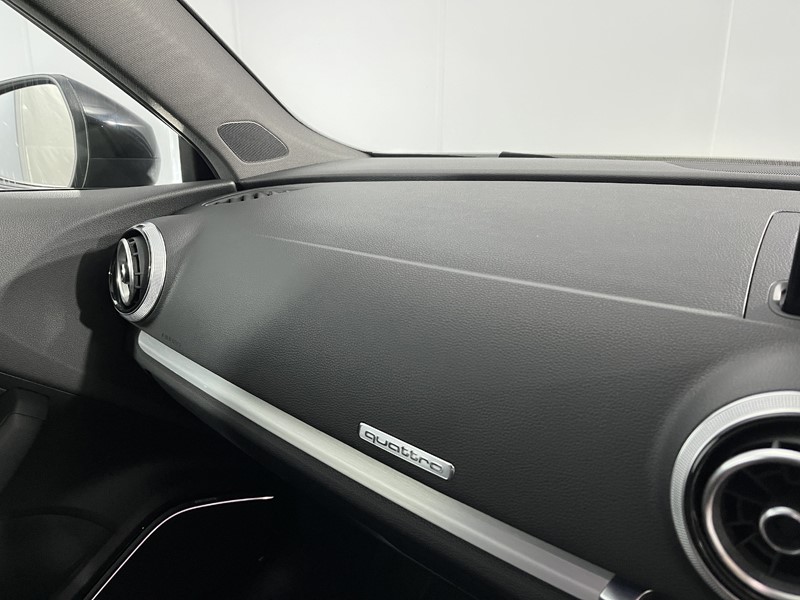 2017 (17) AUDI A3 2.0 TDI 184 Quattro Black Edition 3dr S Tronic 5056976