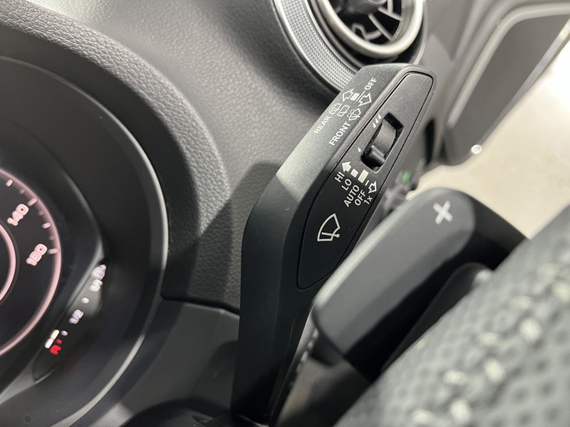 2017 (17) AUDI A3 2.0 TDI 184 Quattro Black Edition 3dr S Tronic 5056975