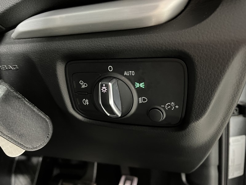 2017 (17) AUDI A3 2.0 TDI 184 Quattro Black Edition 3dr S Tronic 5056971