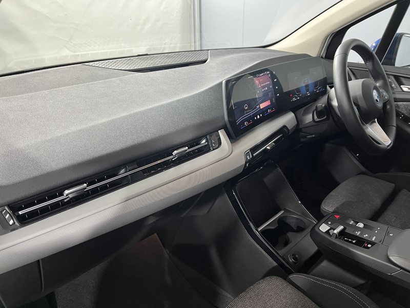 2025 (25) BMW 2 SERIES 225e xDrive Sport 5dr DCT 5072801