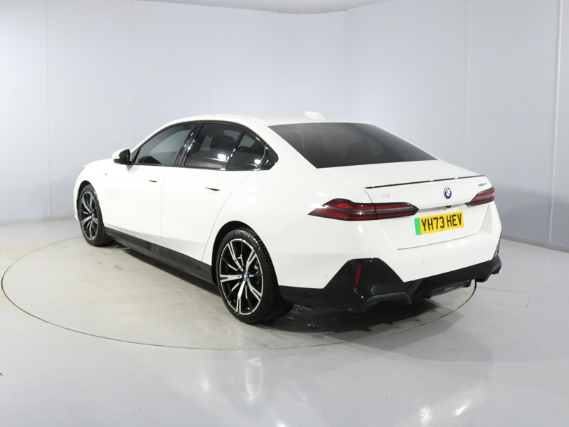 2023 (73) BMW I5 250kW eDrive40 M Sport Pro 84kWh 4dr Auto 1