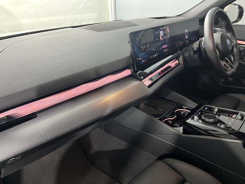 2023 (73) BMW I5 250kW eDrive40 M Sport Pro 84kWh 4dr Auto 5085545