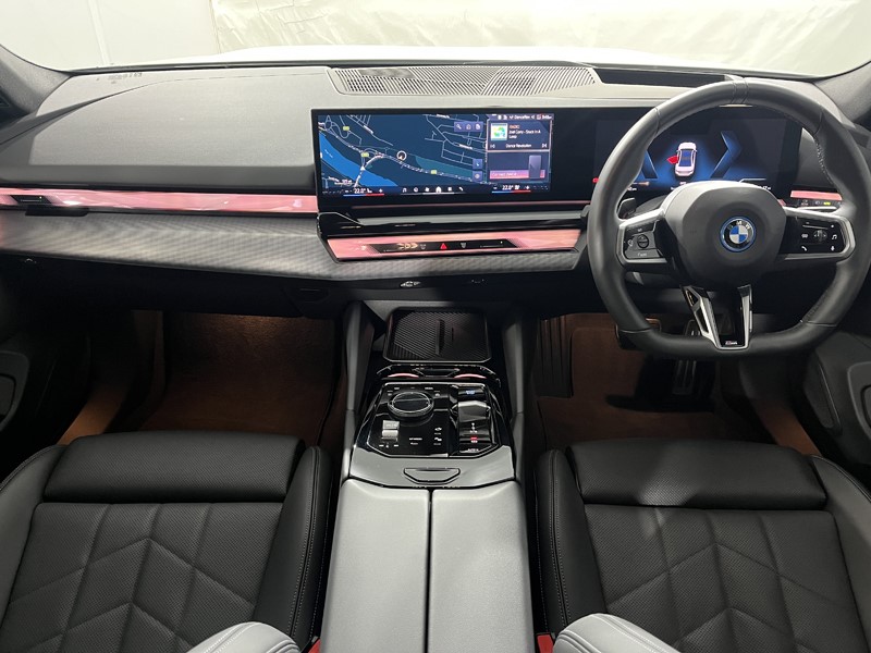 2023 (73) BMW I5 250kW eDrive40 M Sport Pro 84kWh 4dr Auto 5085542