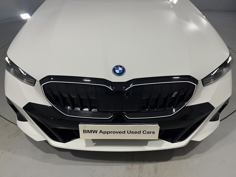 2023 (73) BMW I5 250kW eDrive40 M Sport Pro 84kWh 4dr Auto 5085582