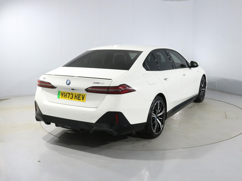 2023 (73) BMW I5 250kW eDrive40 M Sport Pro 84kWh 4dr Auto 5085591
