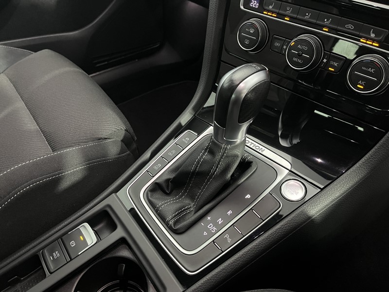 2018 (18) VOLKSWAGEN GOLF 2.0 TSI 310 R 5dr 4MOTION DSG 5071997