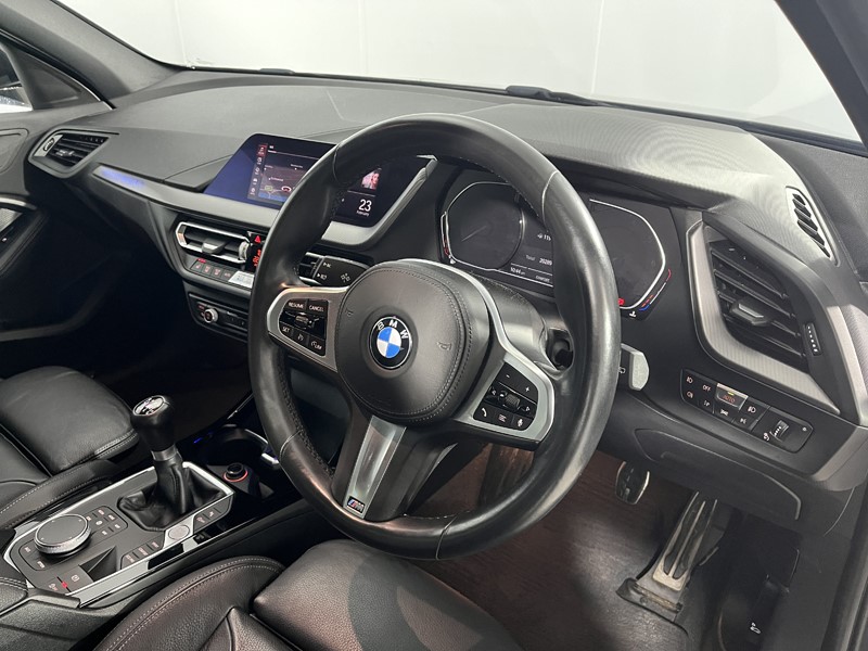 2020 (70) BMW 1 SERIES 118i M Sport 5dr 5102235