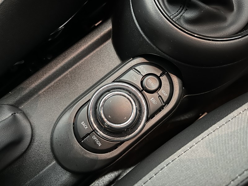 2023 (73) MINI CONVERTIBLE 1.5 Cooper Sport Premium 2dr Auto 5091181