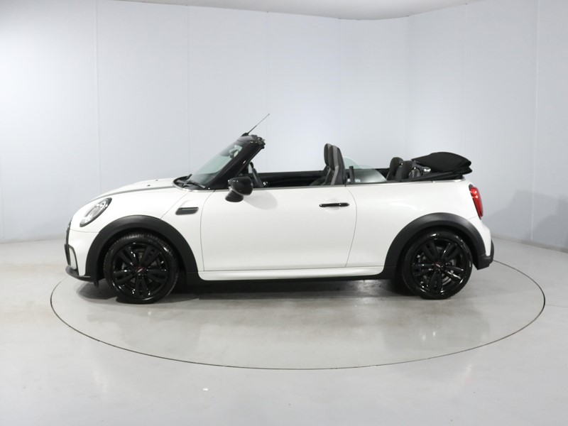 2023 (73) MINI CONVERTIBLE 1.5 Cooper Sport Premium 2dr Auto 5091193