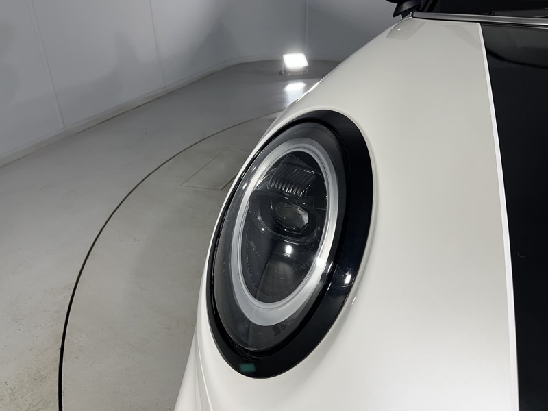 2023 (73) MINI CONVERTIBLE 1.5 Cooper Sport Premium 2dr Auto 5091187