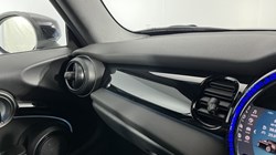 2023 (73) MINI CONVERTIBLE 1.5 Cooper Sport Premium 2dr Auto 5091175