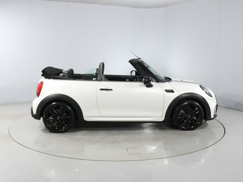 2023 (73) MINI CONVERTIBLE 1.5 Cooper Sport Premium 2dr Auto 5091153