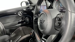 2023 (73) MINI CONVERTIBLE 1.5 Cooper Sport Premium 2dr Auto 5091171