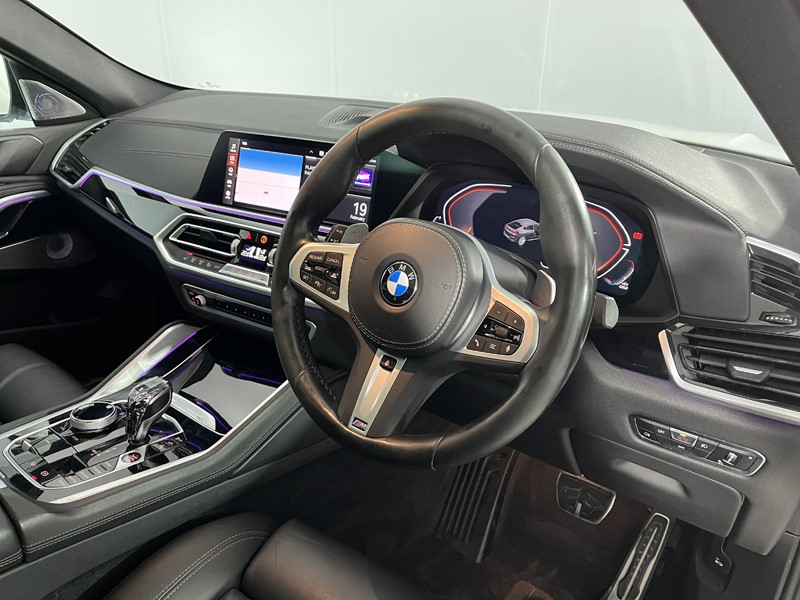2022 (22) BMW X6 xDrive40d MHT M Sport 5dr Step Auto 5091386