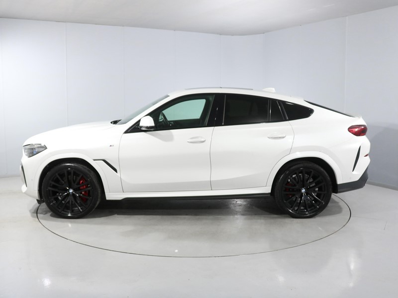 2022 (22) BMW X6 xDrive40d MHT M Sport 5dr Step Auto 5091437