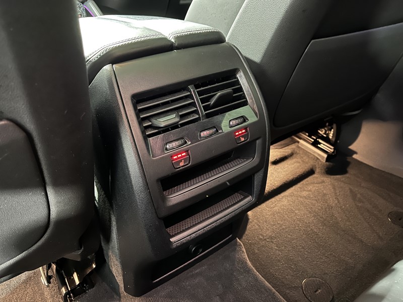 2022 (22) BMW X6 xDrive40d MHT M Sport 5dr Step Auto 5091425