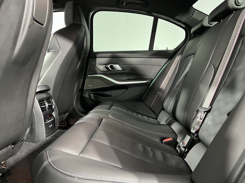 2022 (72) BMW M3 xDrive Competition M 4dr Step Auto 5103460