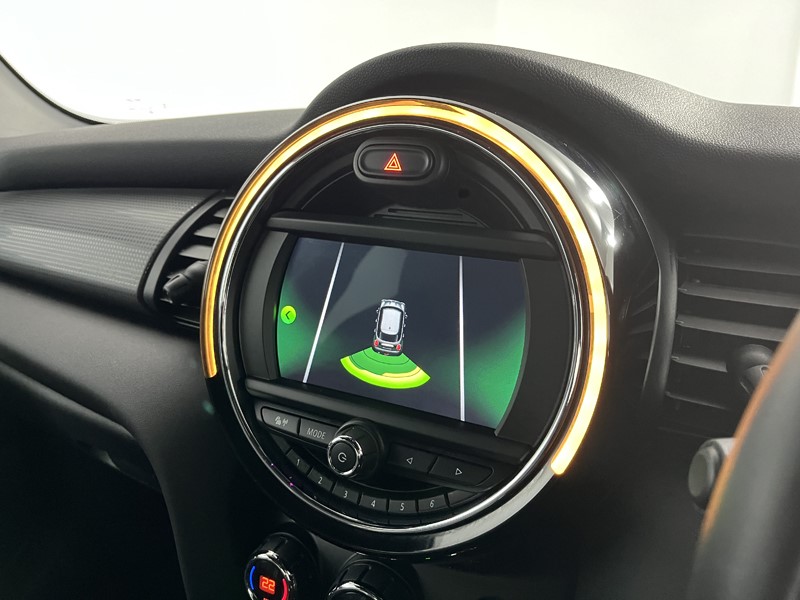 2019 (19) MINI HATCHBACK 1.5 Cooper Sport II 5dr 5111331