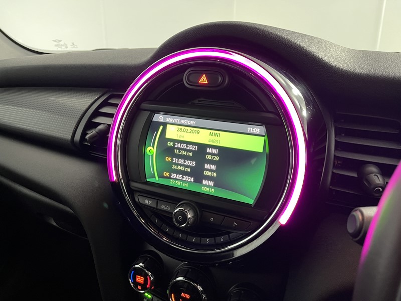 2019 (19) MINI HATCHBACK 1.5 Cooper Sport II 5dr 5111342