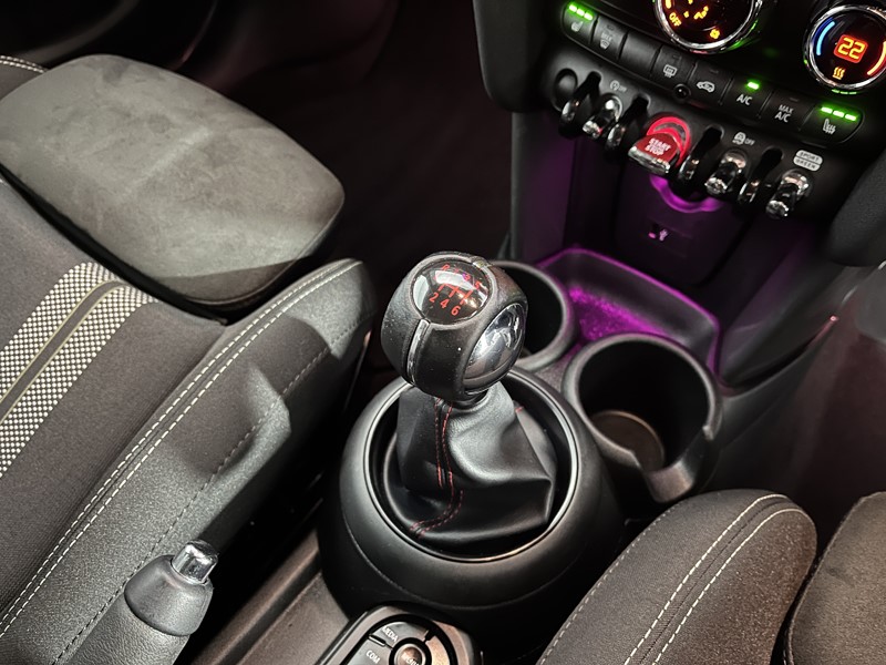 2019 (19) MINI HATCHBACK 1.5 Cooper Sport II 5dr 5111323