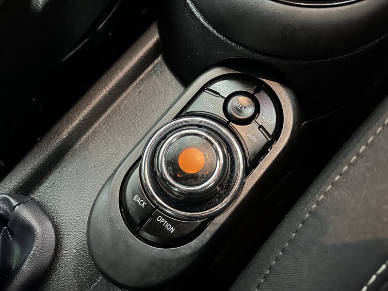 2019 (19) MINI HATCHBACK 1.5 Cooper Sport II 5dr 5111345