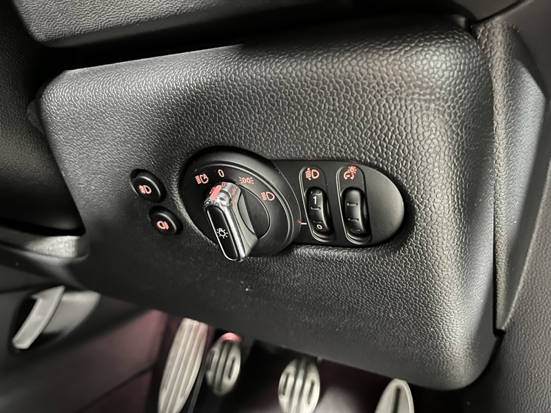 2019 (19) MINI HATCHBACK 1.5 Cooper Sport II 5dr 5111334