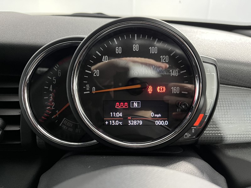 2019 (19) MINI HATCHBACK 1.5 Cooper Sport II 5dr 5111322