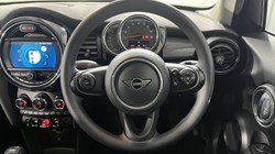 2019 (69) MINI HATCHBACK 1.5 Cooper Classic II 5dr 5097722