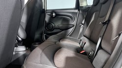 2019 (69) MINI HATCHBACK 1.5 Cooper Classic II 5dr 5097751