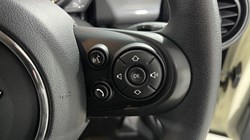 2019 (69) MINI HATCHBACK 1.5 Cooper Classic II 5dr 5097740