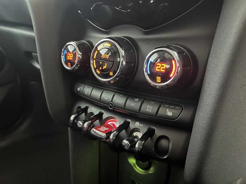 2019 (69) MINI HATCHBACK 1.5 Cooper Classic II 5dr 5097746