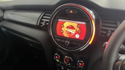 2019 (69) MINI HATCHBACK 1.5 Cooper Classic II 5dr 5097725
