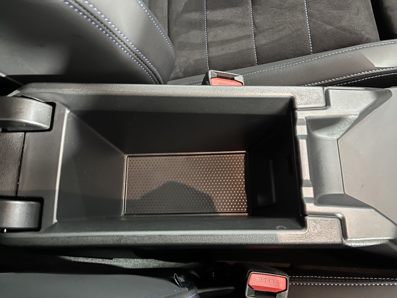 2025 (25) BMW 2 SERIES 220 M Sport 4dr Step Auto 5097576