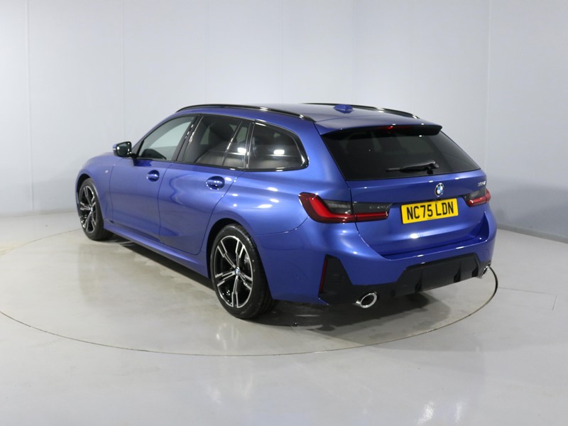 2026 (75) BMW 3 SERIES 320i M Sport 5dr Step Auto 5458588
