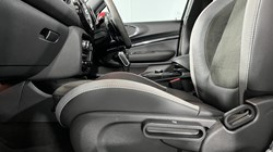 2020 (70) MINI CLUBMAN 2.0 John Cooper Works ALL4 6dr Auto 5110856